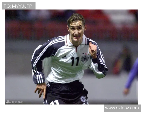 英国足球明星希勤的传奇人生与职业生涯回顾